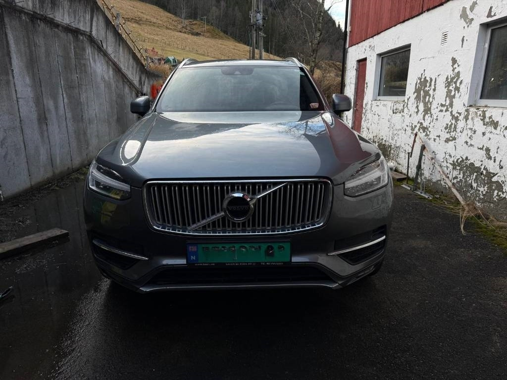 Volvo XC 90 4x4 rep. Objekt - Automóvel: foto 3 Volvo XC 90 4x4 rep. Objekt - Automóvel: foto 3