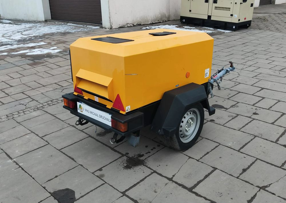 Doosan 7/20 - Compressor de ar: foto 1 Doosan 7/20 - Compressor de ar: foto 1