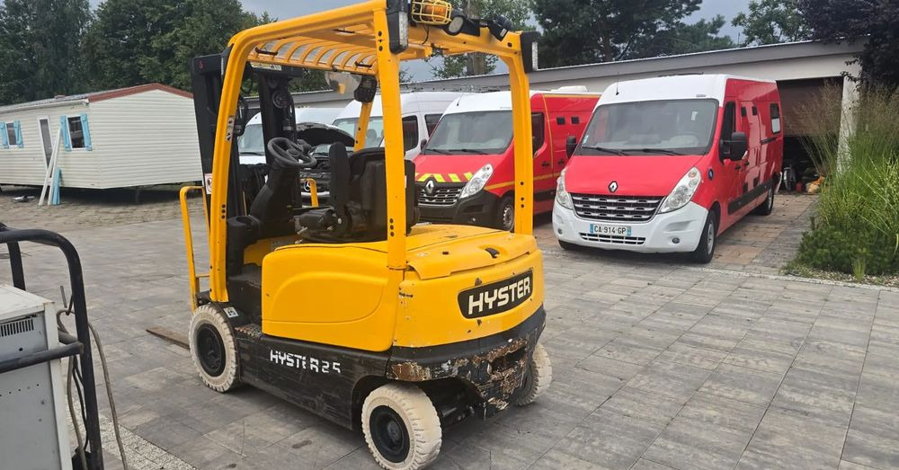 Hyster J2.5XN - Empilhadeira elétrica: foto 4 Hyster J2.5XN - Empilhadeira elétrica: foto 4