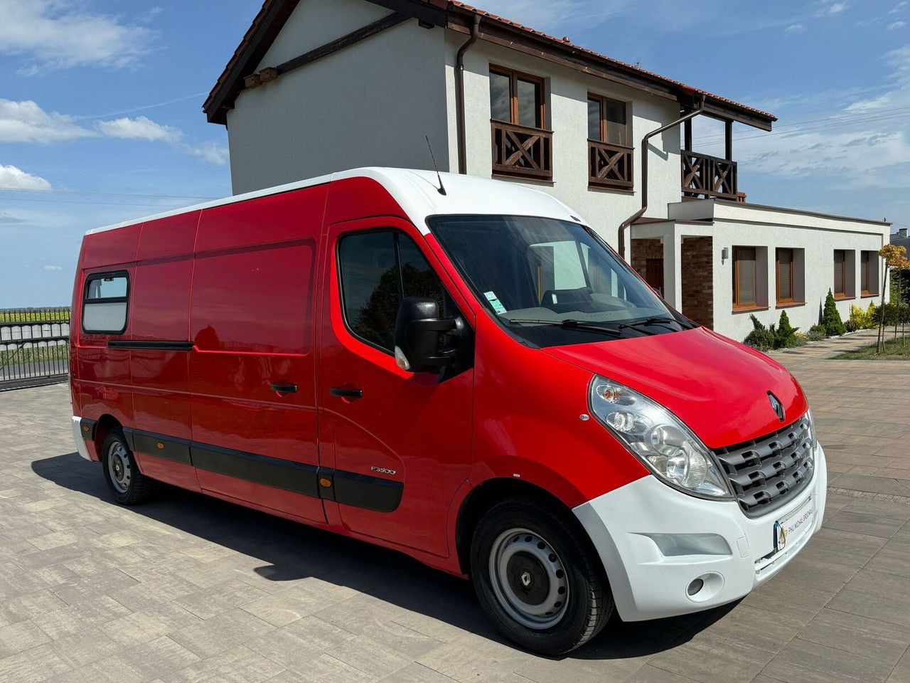 Renault Master Karetka pogotowie Ambulans - Ambulância: foto 1 Renault Master Karetka pogotowie Ambulans - Ambulância: foto 1