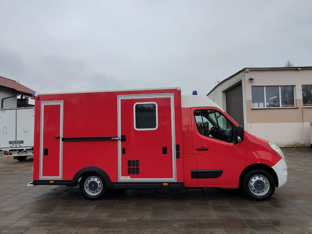 Renault Master - Ambulância: foto 3 Renault Master - Ambulância: foto 3
