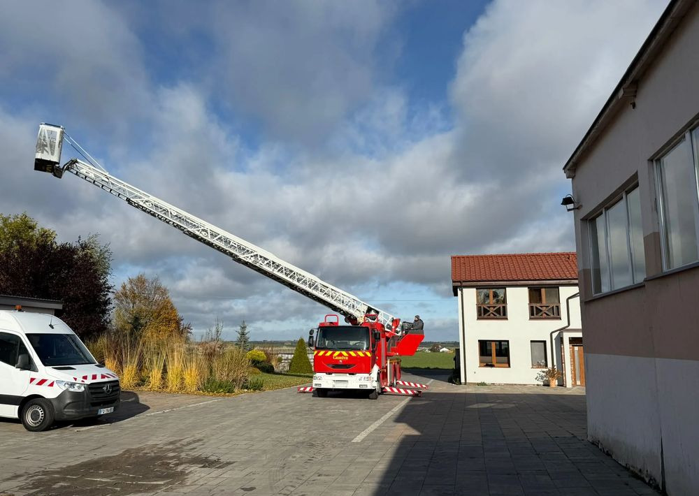 Renault Midlum 210 - Carro de bombeiro: foto 5 Renault Midlum 210 - Carro de bombeiro: foto 5