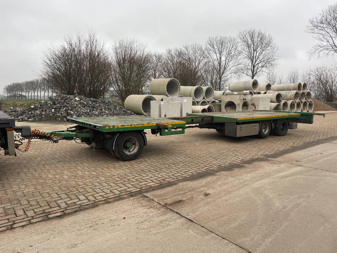DRACO Uitschuifbare aanhangwagen 700 - 1030 laadvloer - Reboque plataforma/ Caixa aberta: foto 1 DRACO Uitschuifbare aanhangwagen 700 - 1030 laadvloer - Reboque plataforma/ Caixa aberta: foto 1