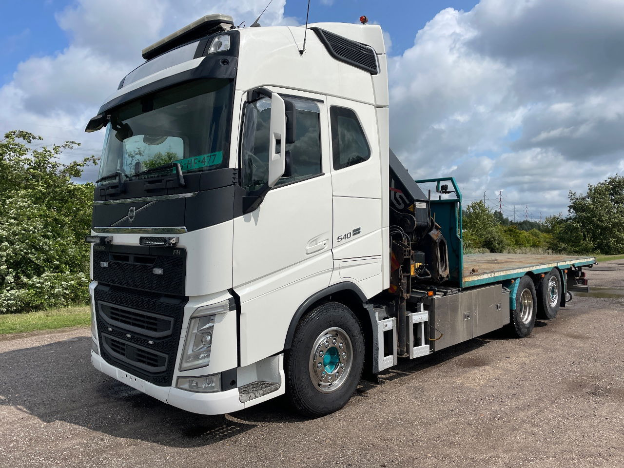 Volvo FH 13.540 FH 540 with hiab 477 e6 with remote - Camião grua: foto 2 Volvo FH 13.540 FH 540 with hiab 477 e6 with remote - Camião grua: foto 2