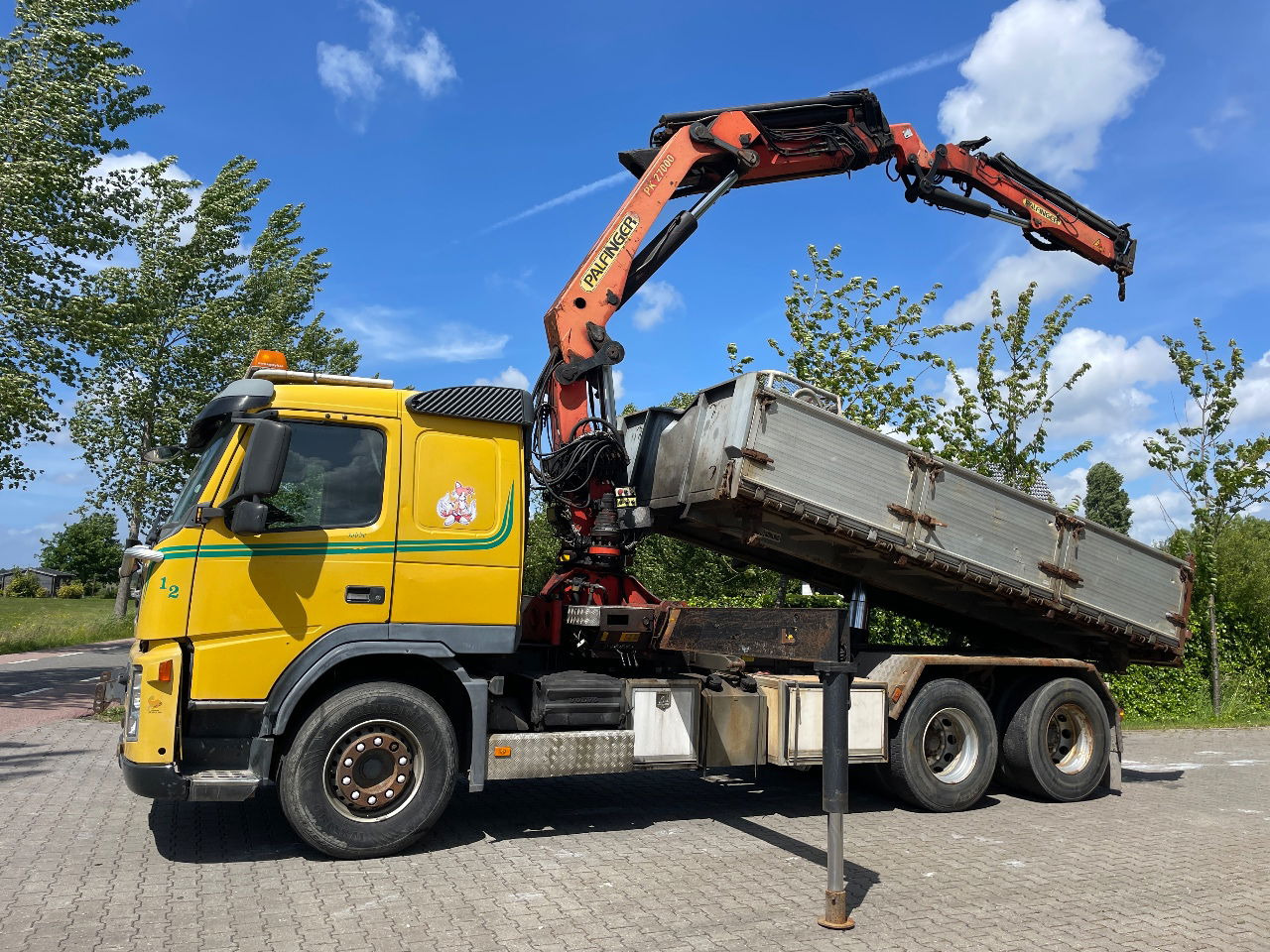 Volvo FM 12.380 .380 with Palfinger PK27000 with jib and tipper box - Camião basculante, Camião grua: foto 1 Volvo FM 12.380 .380 with Palfinger PK27000 with jib and tipper box - Camião basculante, Camião grua: foto 1