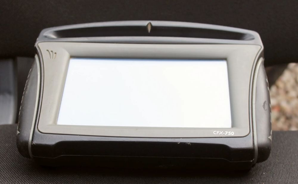 CFX-750 GPS - Sistema de navegação: foto 3 CFX-750 GPS - Sistema de navegação: foto 3