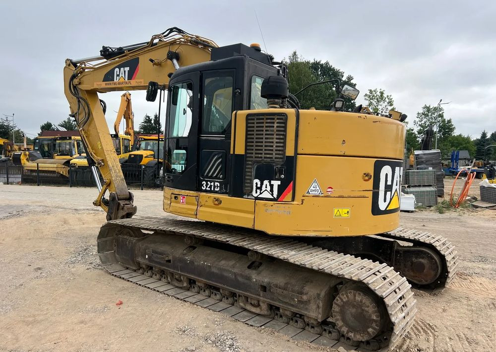 Caterpillar Caterpillar 321 DLCR - Escavadora de rastos: foto 5 Caterpillar Caterpillar 321 DLCR - Escavadora de rastos: foto 5