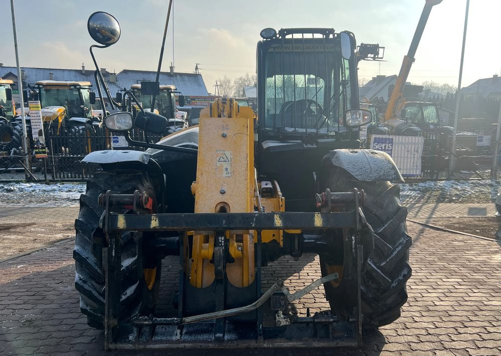 JCB 531-70| 2015 ROK| - Empilhador telescópico: foto 5 JCB 531-70| 2015 ROK| - Empilhador telescópico: foto 5