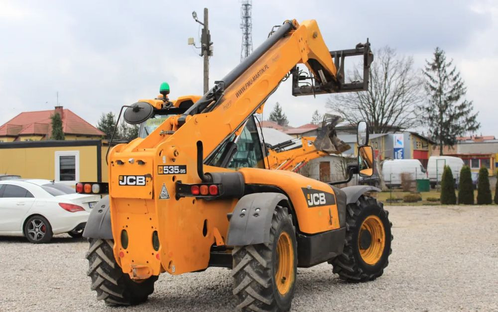 JCB 535-95 | 535 95 | WAGA - Empilhador telescópico: foto 3 JCB 535-95 | 535 95 | WAGA - Empilhador telescópico: foto 3