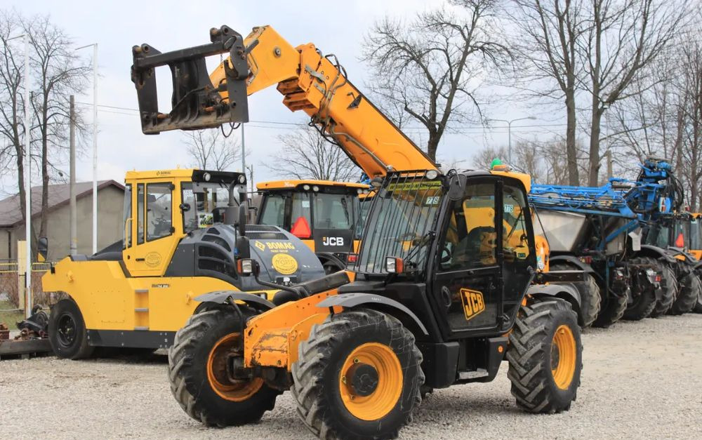 JCB 535-95 | 535 95 | WAGA - Empilhador telescópico: foto 1 JCB 535-95 | 535 95 | WAGA - Empilhador telescópico: foto 1