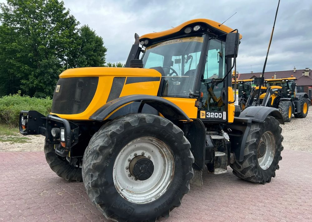 JCB Fastrac 3200 - Trator: foto 2 JCB Fastrac 3200 - Trator: foto 2