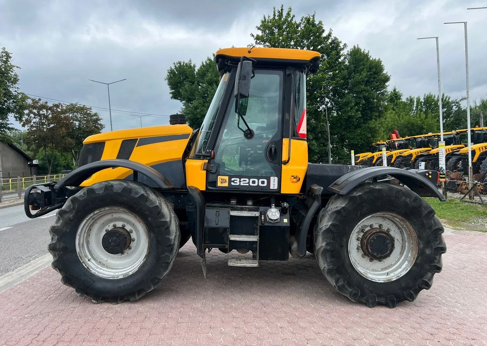 JCB Fastrac 3200 - Trator: foto 3 JCB Fastrac 3200 - Trator: foto 3