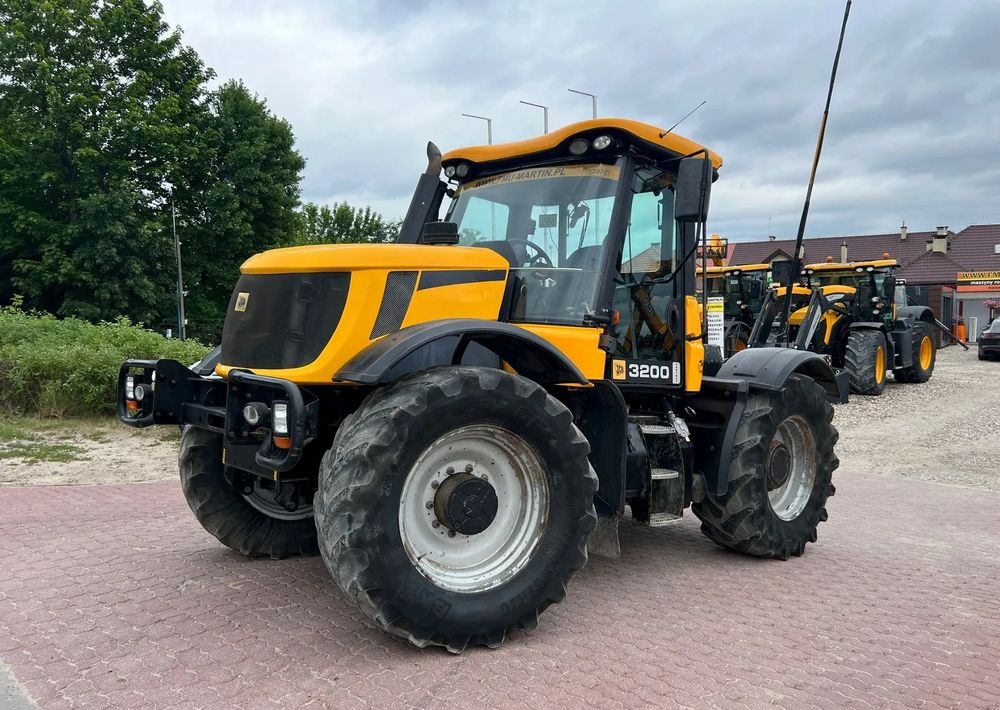 JCB Fastrac 3200 - Trator: foto 1 JCB Fastrac 3200 - Trator: foto 1