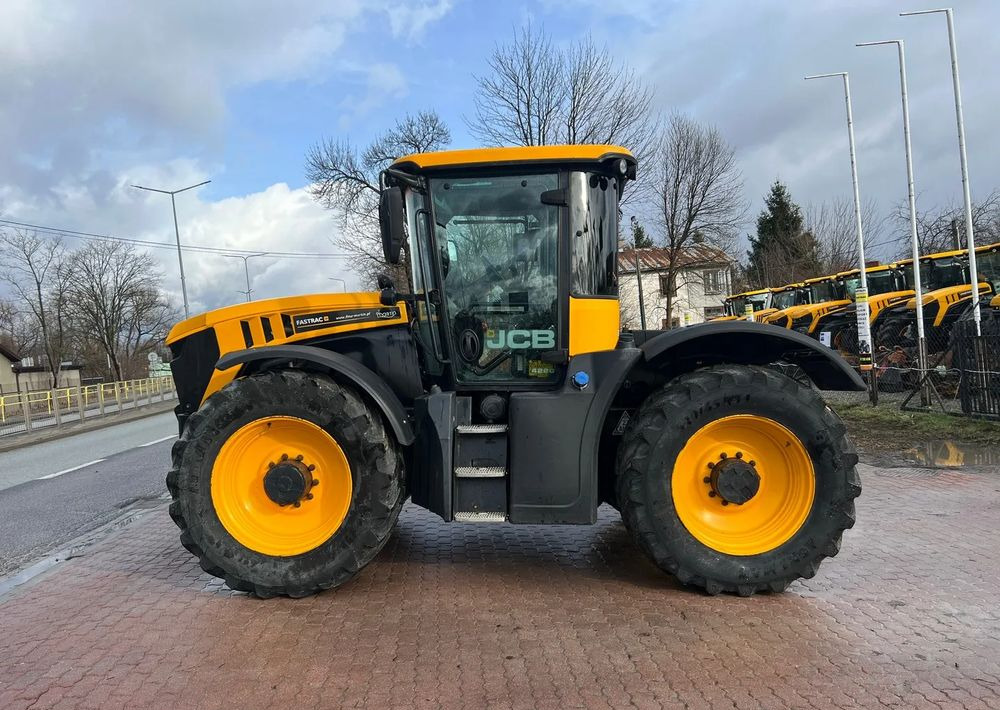 JCB Fastrac 4220 - Trator: foto 2 JCB Fastrac 4220 - Trator: foto 2