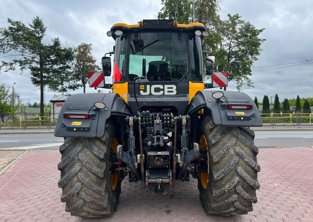 JCB Fastrac 4220 - Trator: foto 4 JCB Fastrac 4220 - Trator: foto 4