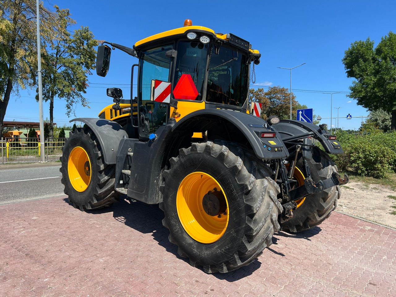 JCB Fastrac 4220 - Trator: foto 3 JCB Fastrac 4220 - Trator: foto 3
