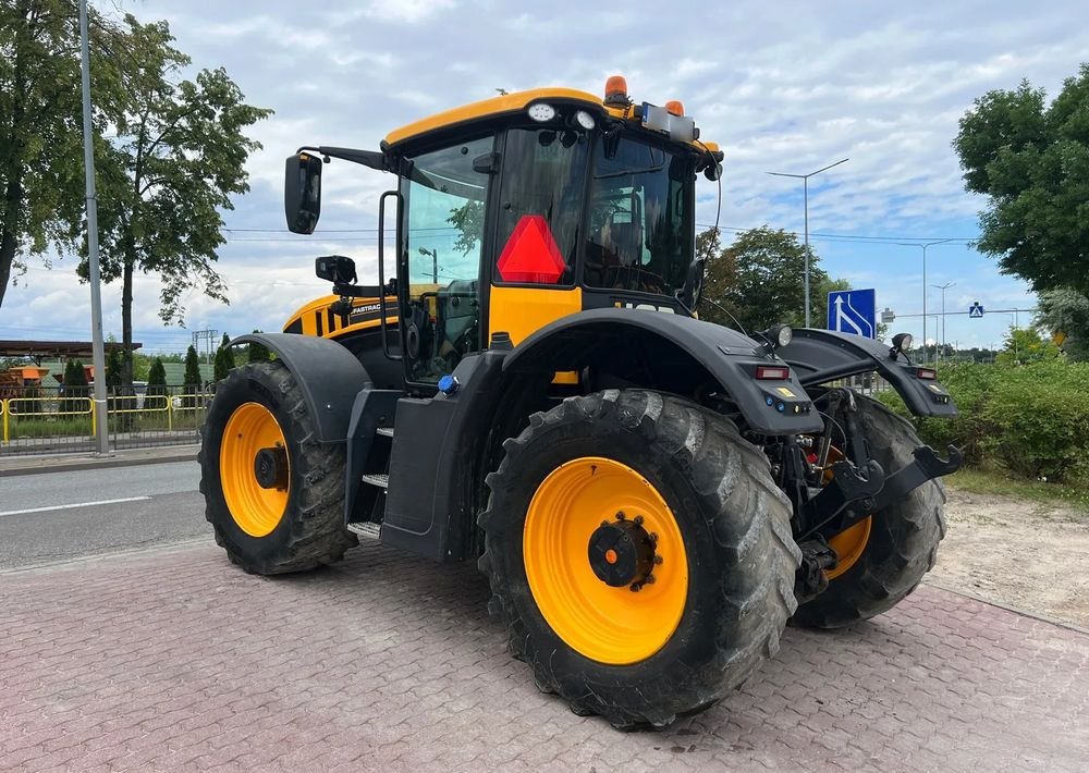 JCB Fastrac 4220 - Trator: foto 3 JCB Fastrac 4220 - Trator: foto 3