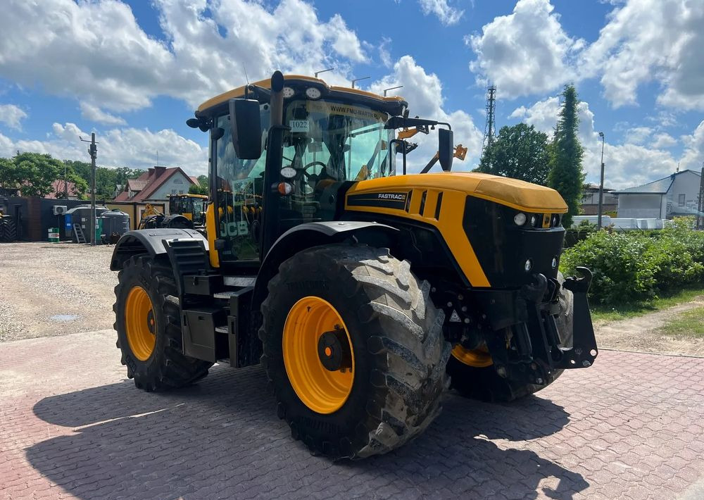 JCB Fastrac 4220 - Trator: foto 3 JCB Fastrac 4220 - Trator: foto 3