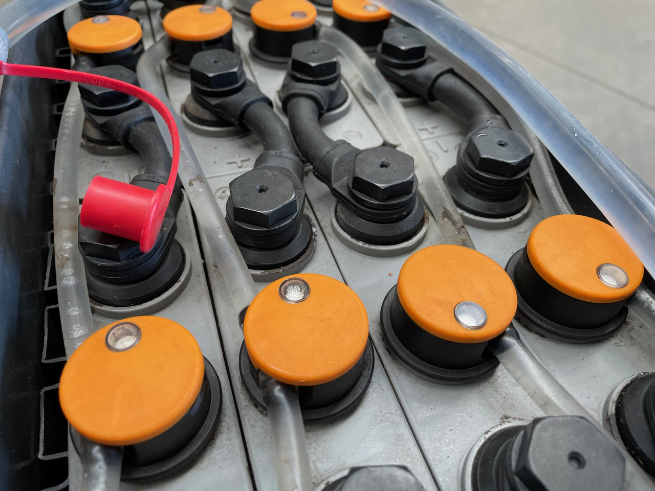 24 Volt I 2PzS 250 - Bateria automotiva por Equipamento de movimentação: foto 3 24 Volt I 2PzS 250 - Bateria automotiva por Equipamento de movimentação: foto 3