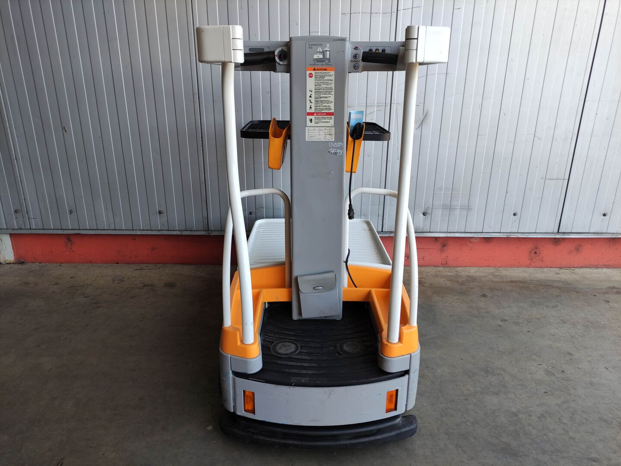 Crown WAV50-118 - Order-picker: foto 4 Crown WAV50-118 - Order-picker: foto 4