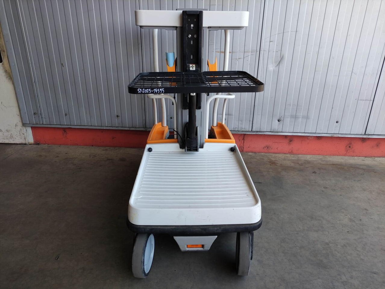 Crown WAV50-118 - Order-picker: foto 3 Crown WAV50-118 - Order-picker: foto 3
