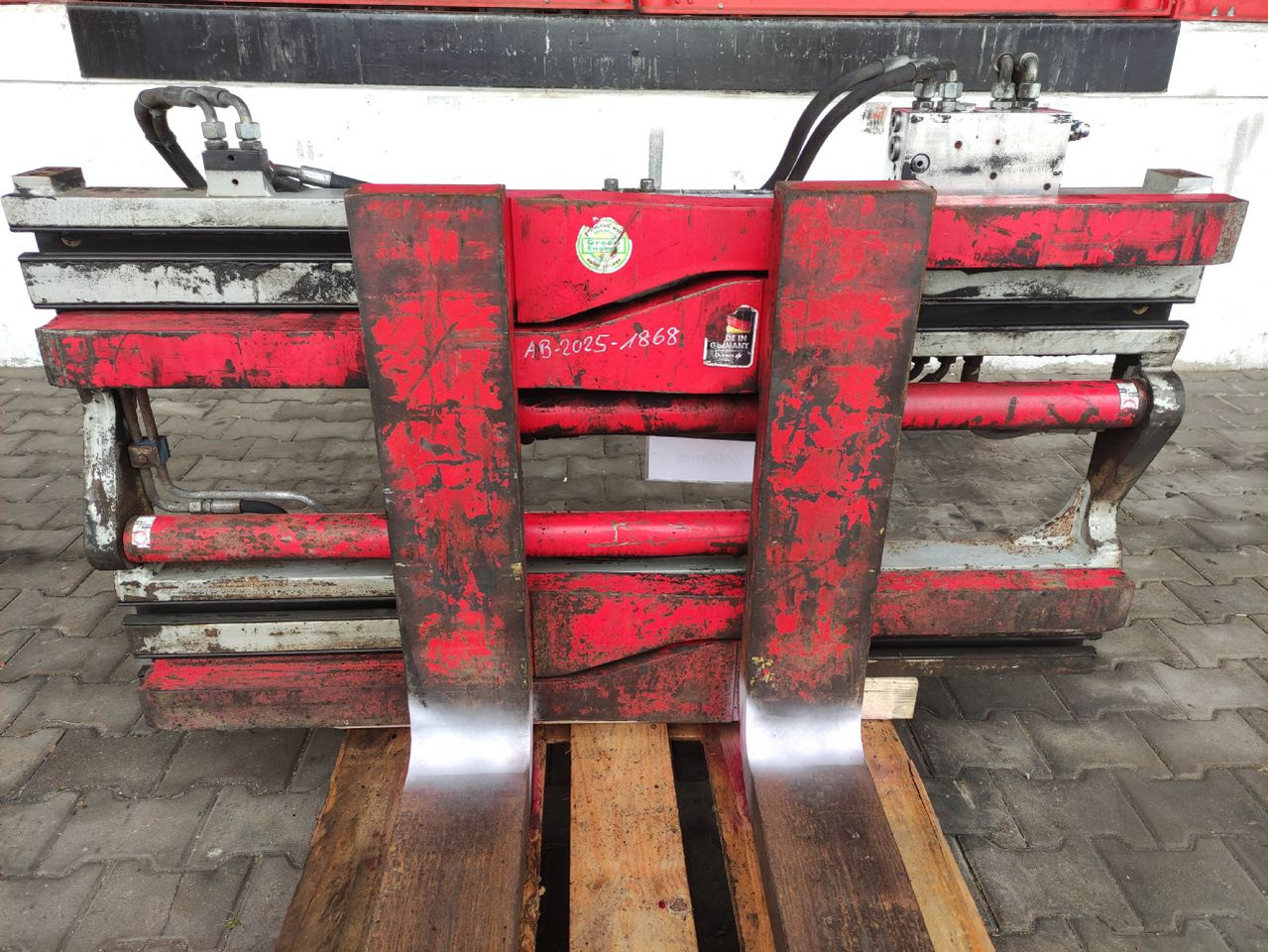 Durwen ZVP45 - Garfos: foto 1 Durwen ZVP45 - Garfos: foto 1