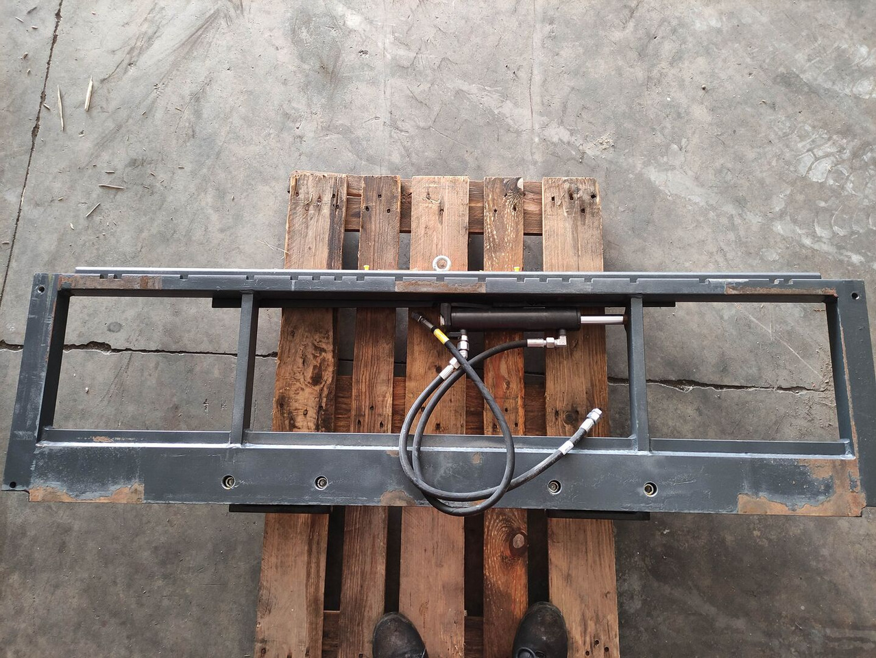 Kaup 4T151P-C - Equipamento por Máquina de construção: foto 1 Kaup 4T151P-C - Equipamento por Máquina de construção: foto 1