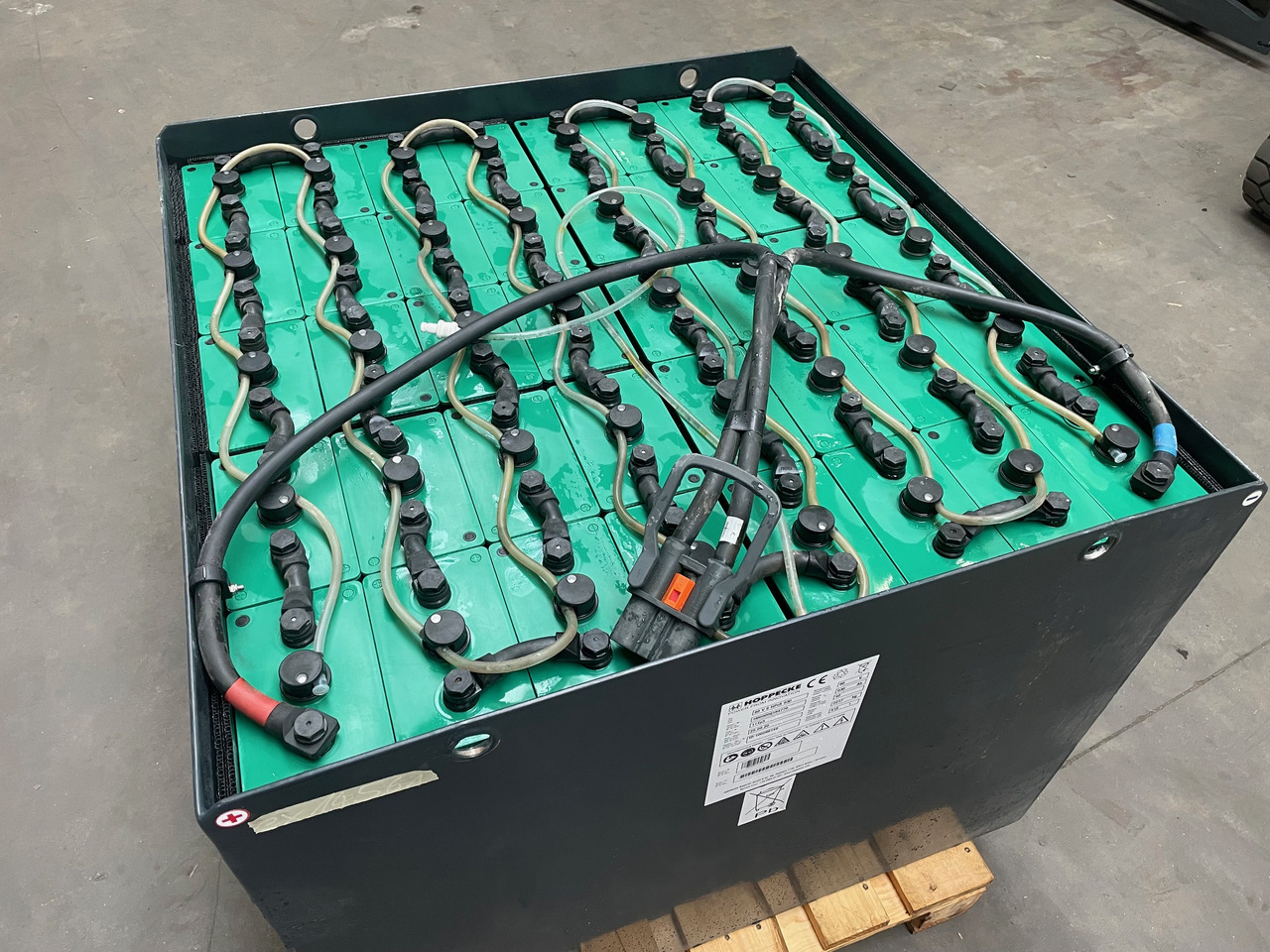 Hoppecke 80V 6 HPZS 930 - Bateria automotiva por Equipamento de movimentação: foto 1 Hoppecke 80V 6 HPZS 930 - Bateria automotiva por Equipamento de movimentação: foto 1