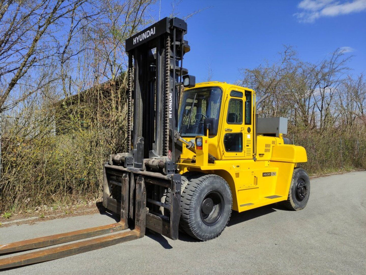 Hyundai 160D-7E - Manipulador de contentor: foto 5 Hyundai 160D-7E - Manipulador de contentor: foto 5