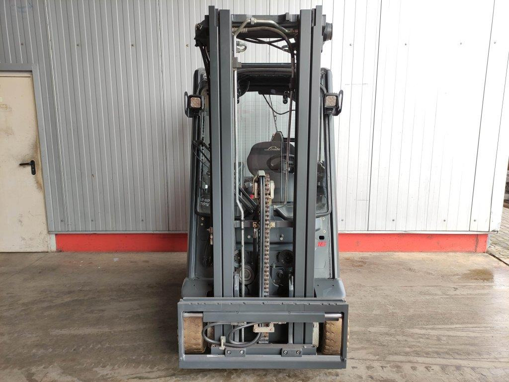 Linde E16-02-386 - Empilhadeira elétrica: foto 3 Linde E16-02-386 - Empilhadeira elétrica: foto 3