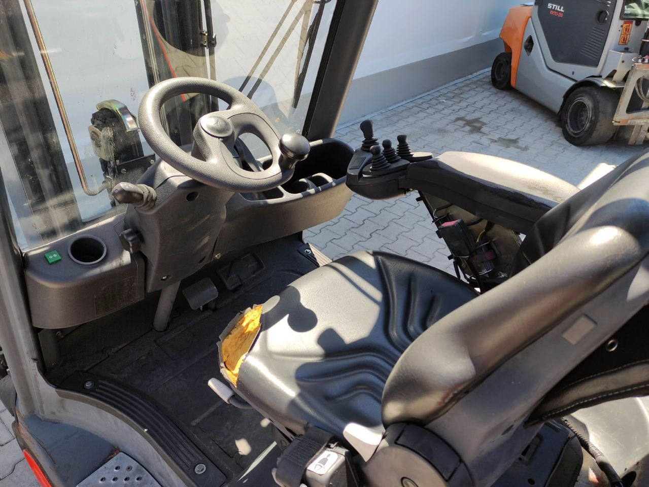 Linde H16T-01-391 (SE NEU) - Empilhadeira: foto 5 Linde H16T-01-391 (SE NEU) - Empilhadeira: foto 5