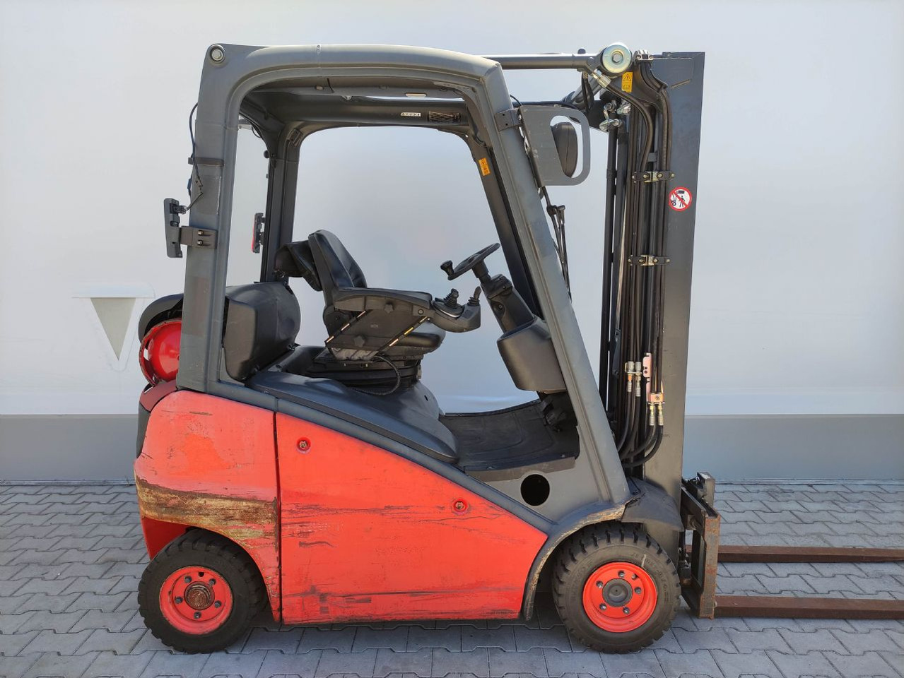 Linde H16T-01-391 (SE NEU) - Empilhadeira: foto 2 Linde H16T-01-391 (SE NEU) - Empilhadeira: foto 2