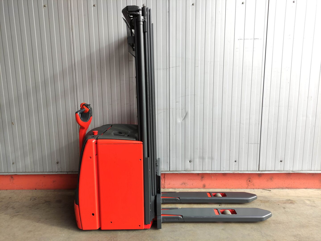 Linde L16-1173 (LACK NEU) - Stacker: foto 2 Linde L16-1173 (LACK NEU) - Stacker: foto 2