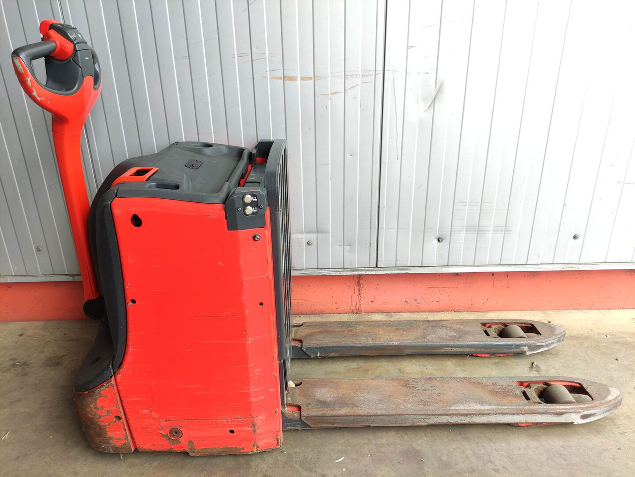 Linde T16L-1152 - Porta-palete: foto 2 Linde T16L-1152 - Porta-palete: foto 2