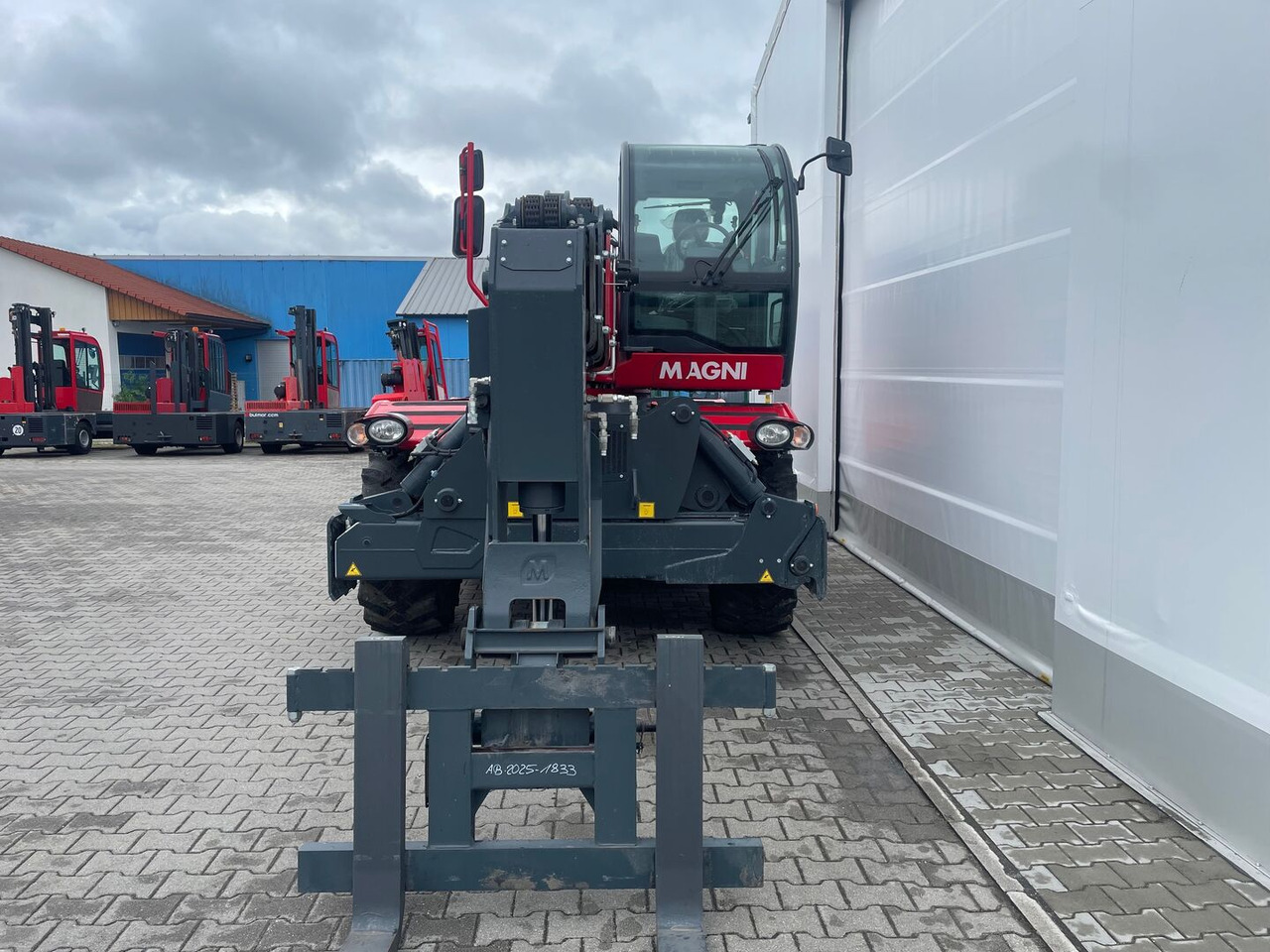 Magni RTH 6.25-DID - Empilhador telescópico: foto 3 Magni RTH 6.25-DID - Empilhador telescópico: foto 3
