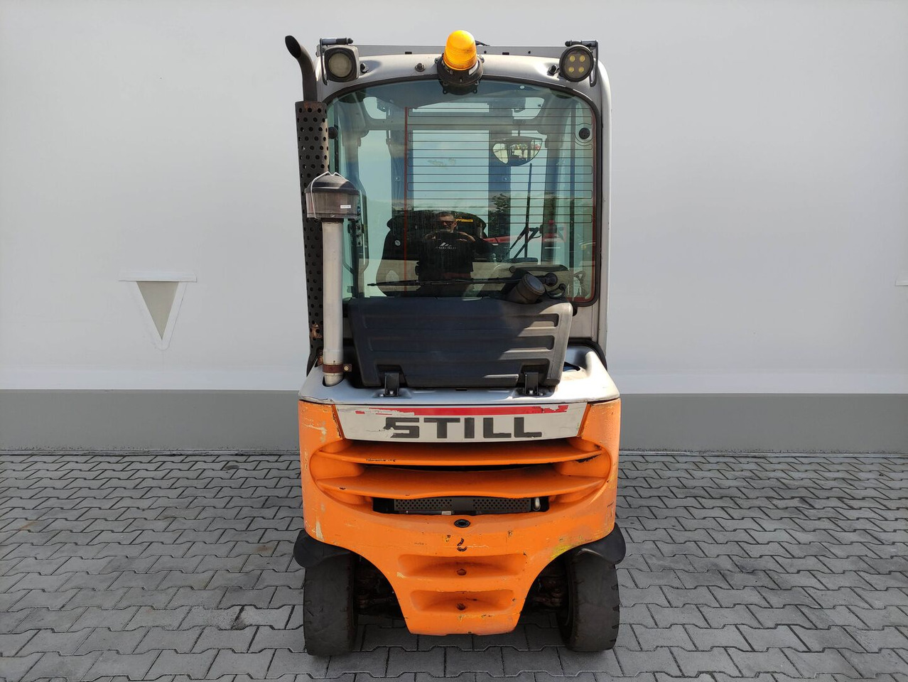 Still RX70-16 - Empilhadeira a diesel: foto 4 Still RX70-16 - Empilhadeira a diesel: foto 4