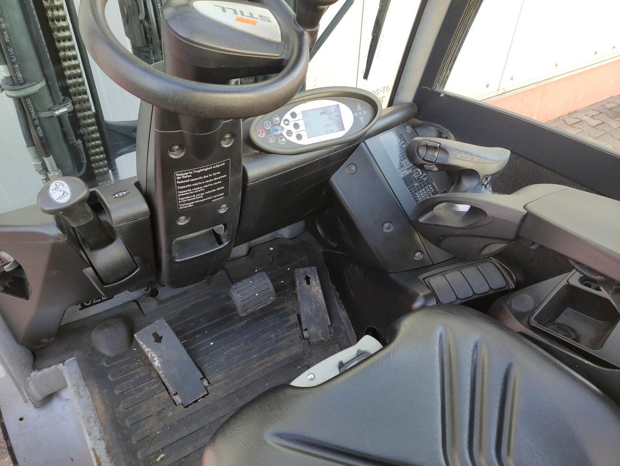 Still RX70-35 - Empilhadeira a diesel: foto 5 Still RX70-35 - Empilhadeira a diesel: foto 5