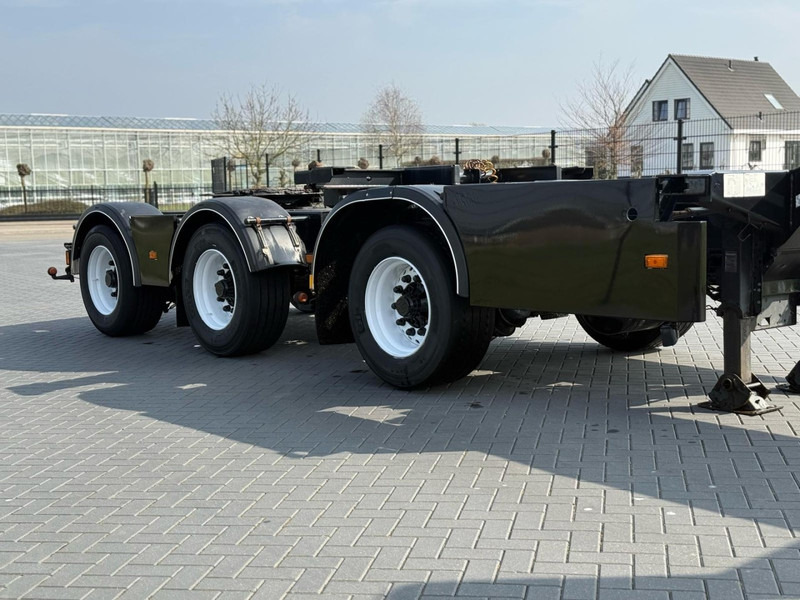 D-Tec CTD-41-03D TIPPER, CONTAINER, STEERING, LIFT AXLE. - Semi-reboque transportador de contêineres/ Caixa móvel: foto 3 D-Tec CTD-41-03D TIPPER, CONTAINER, STEERING, LIFT AXLE. - Semi-reboque transportador de contêineres/ Caixa móvel: foto 3