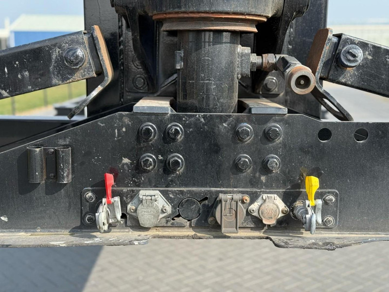 D-Tec CTD-41-03D TIPPER, CONTAINER, STEERING, LIFT AXLE. - Semi-reboque transportador de contêineres/ Caixa móvel: foto 5 D-Tec CTD-41-03D TIPPER, CONTAINER, STEERING, LIFT AXLE. - Semi-reboque transportador de contêineres/ Caixa móvel: foto 5