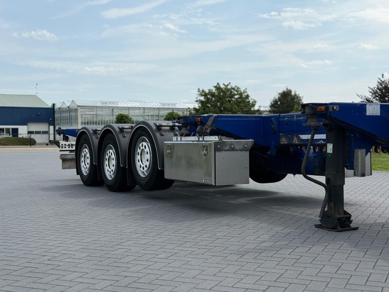 D-Tec FLEXITRAILER GESCOPEERD, 20-40 FT, MULTI UITSCHUIFBAAR, 1 LIFTAS. - Semi-reboque transportador de contêineres/ Caixa móvel: foto 3 D-Tec FLEXITRAILER GESCOPEERD, 20-40 FT, MULTI UITSCHUIFBAAR, 1 LIFTAS. - Semi-reboque transportador de contêineres/ Caixa móvel: foto 3