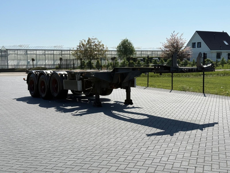 Pacton T3-010 20,40,45 FT, MULTI CHASSIS, APK GEKEURD. - Semi-reboque transportador de contêineres/ Caixa móvel: foto 3 Pacton T3-010 20,40,45 FT, MULTI CHASSIS, APK GEKEURD. - Semi-reboque transportador de contêineres/ Caixa móvel: foto 3