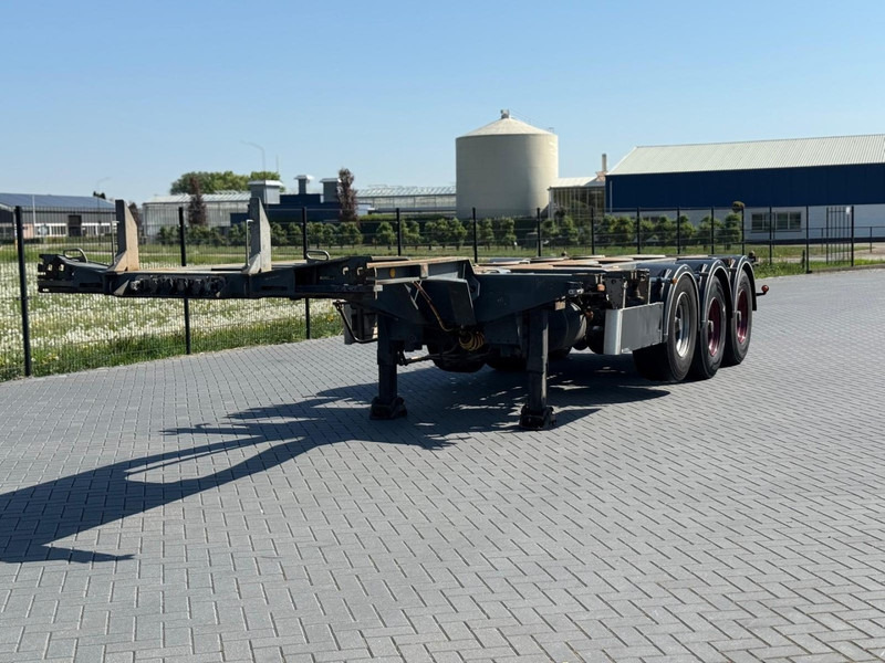 Pacton T3-010 20,40,45 FT, MULTI CHASSIS, APK GEKEURD. - Semi-reboque transportador de contêineres/ Caixa móvel: foto 1 Pacton T3-010 20,40,45 FT, MULTI CHASSIS, APK GEKEURD. - Semi-reboque transportador de contêineres/ Caixa móvel: foto 1