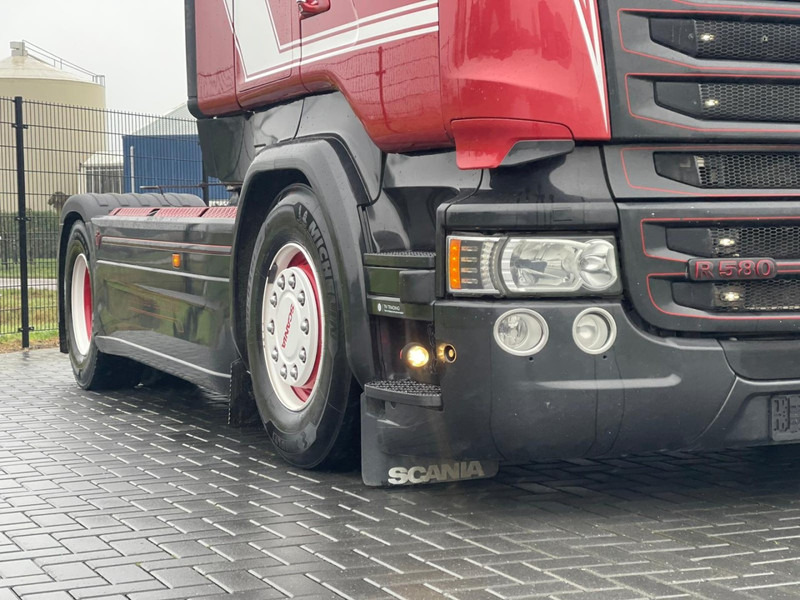 Scania R580 V8 SILVER GRIFFIN 66/100, LIMITED EDITION, FULL AIR, RETARDER. - Tractor: foto 3 Scania R580 V8 SILVER GRIFFIN 66/100, LIMITED EDITION, FULL AIR, RETARDER. - Tractor: foto 3