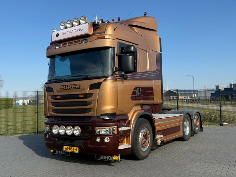 Scania R730 V8 V8, SHOWTRUCK VOLLUCHT, RETARDER, HYDRAULIEK, BOOGIE, ALU WIELEN, LEER. - Tractor: foto 1 Scania R730 V8 V8, SHOWTRUCK VOLLUCHT, RETARDER, HYDRAULIEK, BOOGIE, ALU WIELEN, LEER. - Tractor: foto 1