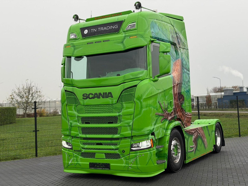 Scania S520 V8 NGS SHOWTRUCK, VOLLUCHT, SMART2 TACHO, PARK COOL, RETARDER, TOPSTAAT. - Tractor: foto 5 Scania S520 V8 NGS SHOWTRUCK, VOLLUCHT, SMART2 TACHO, PARK COOL, RETARDER, TOPSTAAT. - Tractor: foto 5