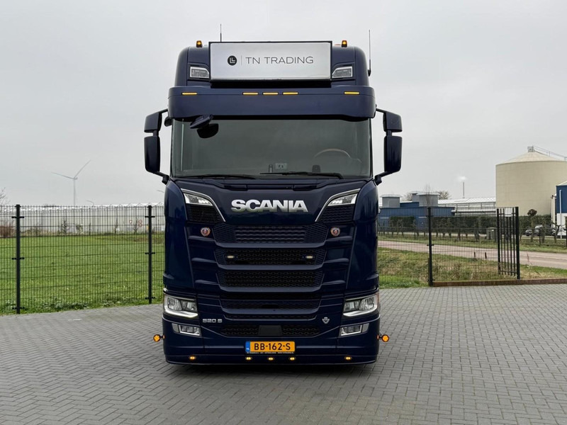 Scania S520 VOLLUCHT, ALCOA, 6 LUCHT BALGEN, LEER. - Tractor: foto 2 Scania S520 VOLLUCHT, ALCOA, 6 LUCHT BALGEN, LEER. - Tractor: foto 2