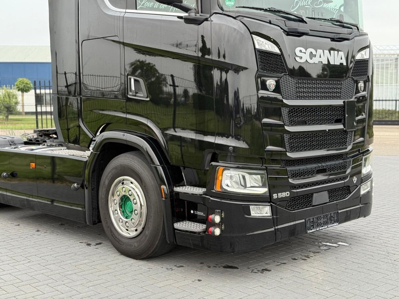 Scania S580 V8 NGS RETARDER, LEATHER, 2X TANK, TOP CONDITION! - Tractor: foto 3 Scania S580 V8 NGS RETARDER, LEATHER, 2X TANK, TOP CONDITION! - Tractor: foto 3