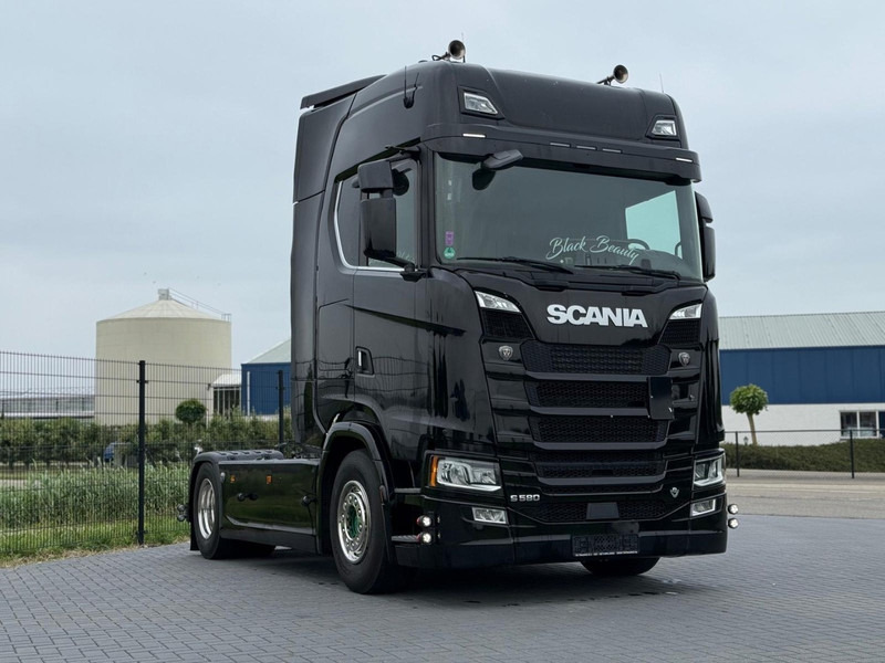 Scania S580 V8 NGS RETARDER, LEATHER, 2X TANK, TOP CONDITION! - Tractor: foto 1 Scania S580 V8 NGS RETARDER, LEATHER, 2X TANK, TOP CONDITION! - Tractor: foto 1