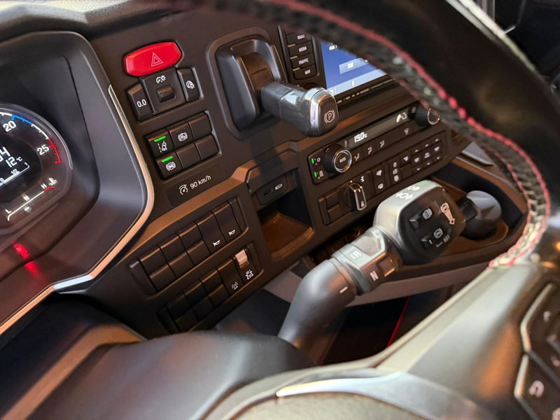 Tractor Scania S580 V8 NGS VOLLUCHT, KING OF THE ROAD, HYDRAULIEK, LEER, ALCOA.: foto 16 Tractor Scania S580 V8 NGS VOLLUCHT, KING OF THE ROAD, HYDRAULIEK, LEER, ALCOA.: foto 16