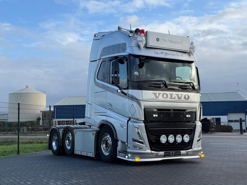 Volvo FH 13.460XL SHOW, ALCOA, INTERIEUR, ALS NIEUW, PUSHER, TOP. - Tractor: foto 1 Volvo FH 13.460XL SHOW, ALCOA, INTERIEUR, ALS NIEUW, PUSHER, TOP. - Tractor: foto 1